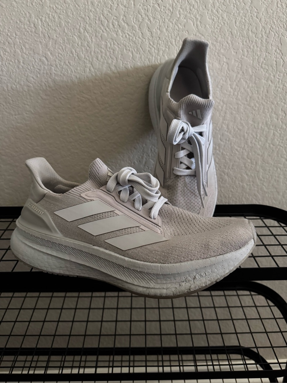 adidas Ultraboost 5X Running Shoes, Grey, Men’s Size 10.5 JH7250